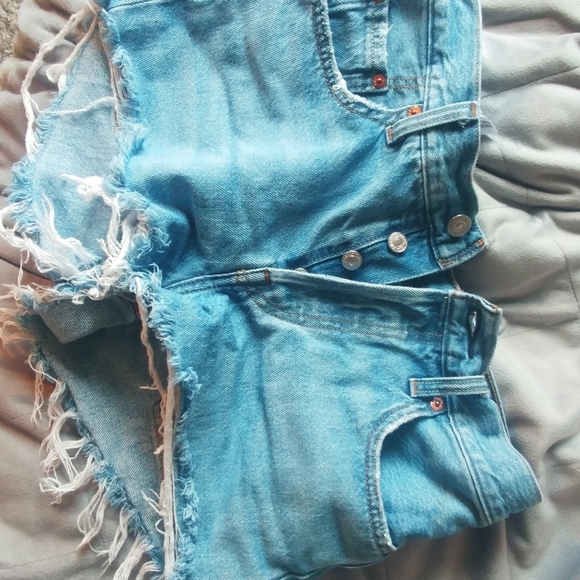 501 Levi's shorts - Picture 5 of 5